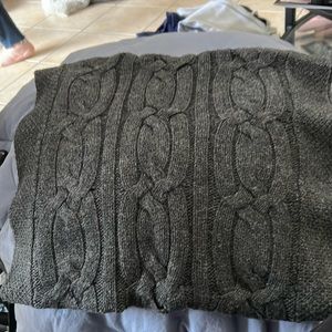 30% Cashmere & 70% Lambswool infinity scraf